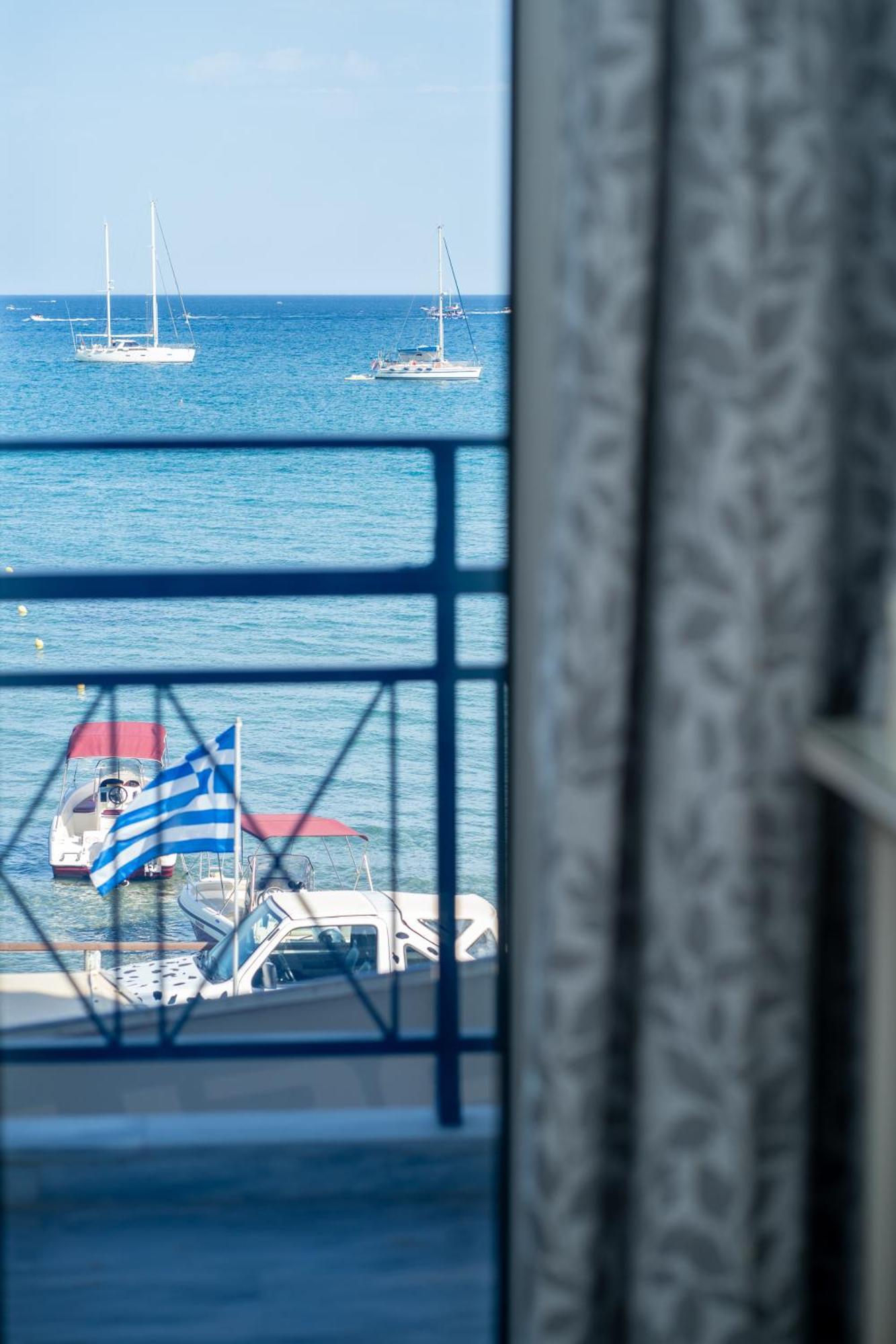 George Beachfront Apartments Lithakia  Quarto foto