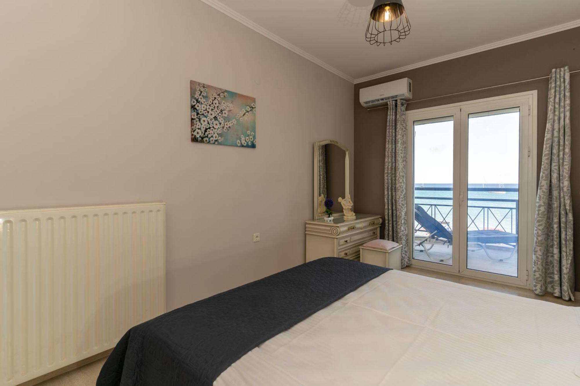 George Beachfront Apartments Lithakia  Quarto foto